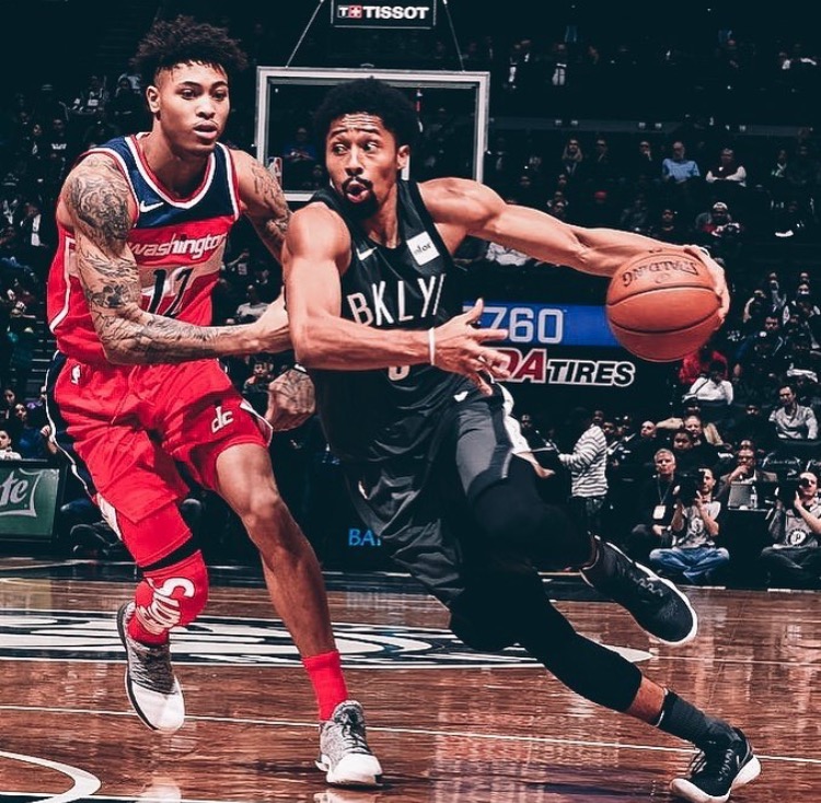 ついに登場！シュプリーム x ナイキ x NBA アームバンドを実試合で着用