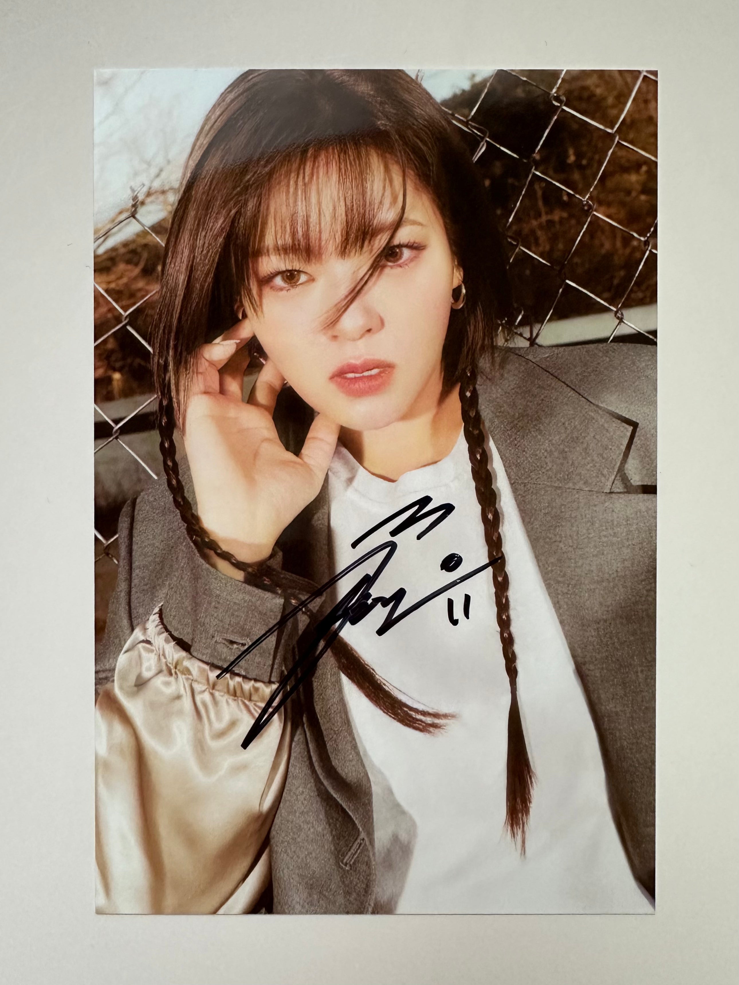 Twice 'READY TO BE' Album - Official Signed Post Cards – 00:00 Studios