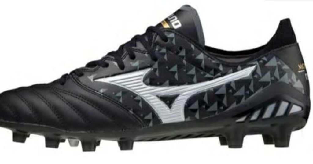 ミズノ モレリアネオⅢ ORIGAMIが登場 - 0014のblog