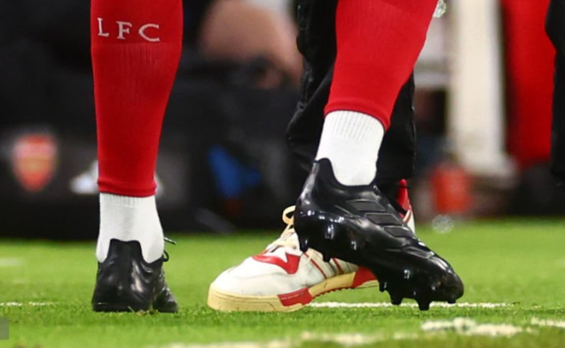 リバプール所属 ダルウィン・ヌニェス選手が今度はコパピュアを着用