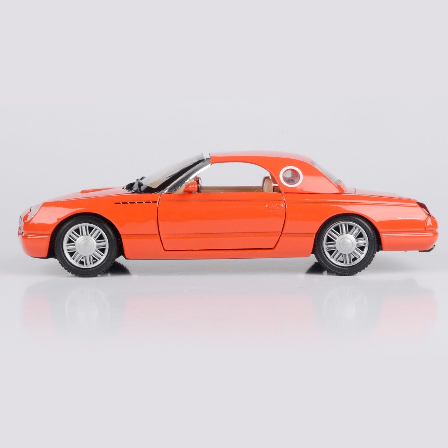 James Bond Die Another Day Ford Thunderbird Model Motormax | 007Store