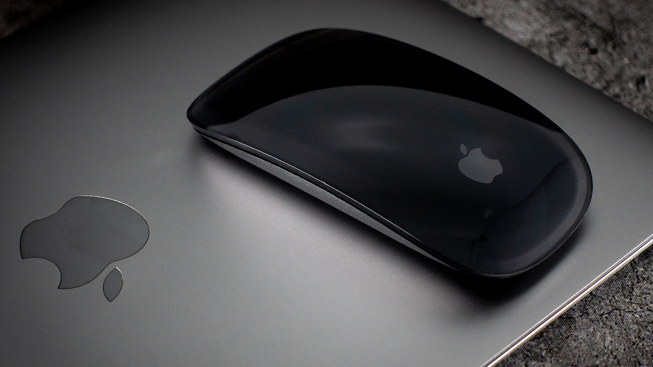 Magic Mouse2 スペースグレイ｜世界一MacBookに似合う漆黒のマジック