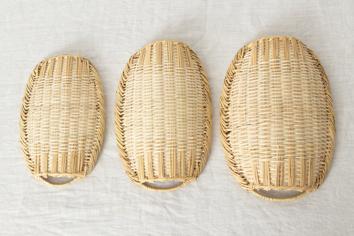 食卓で活躍するすず竹の持ち手付きざる – 市川籠店 | 1basketry