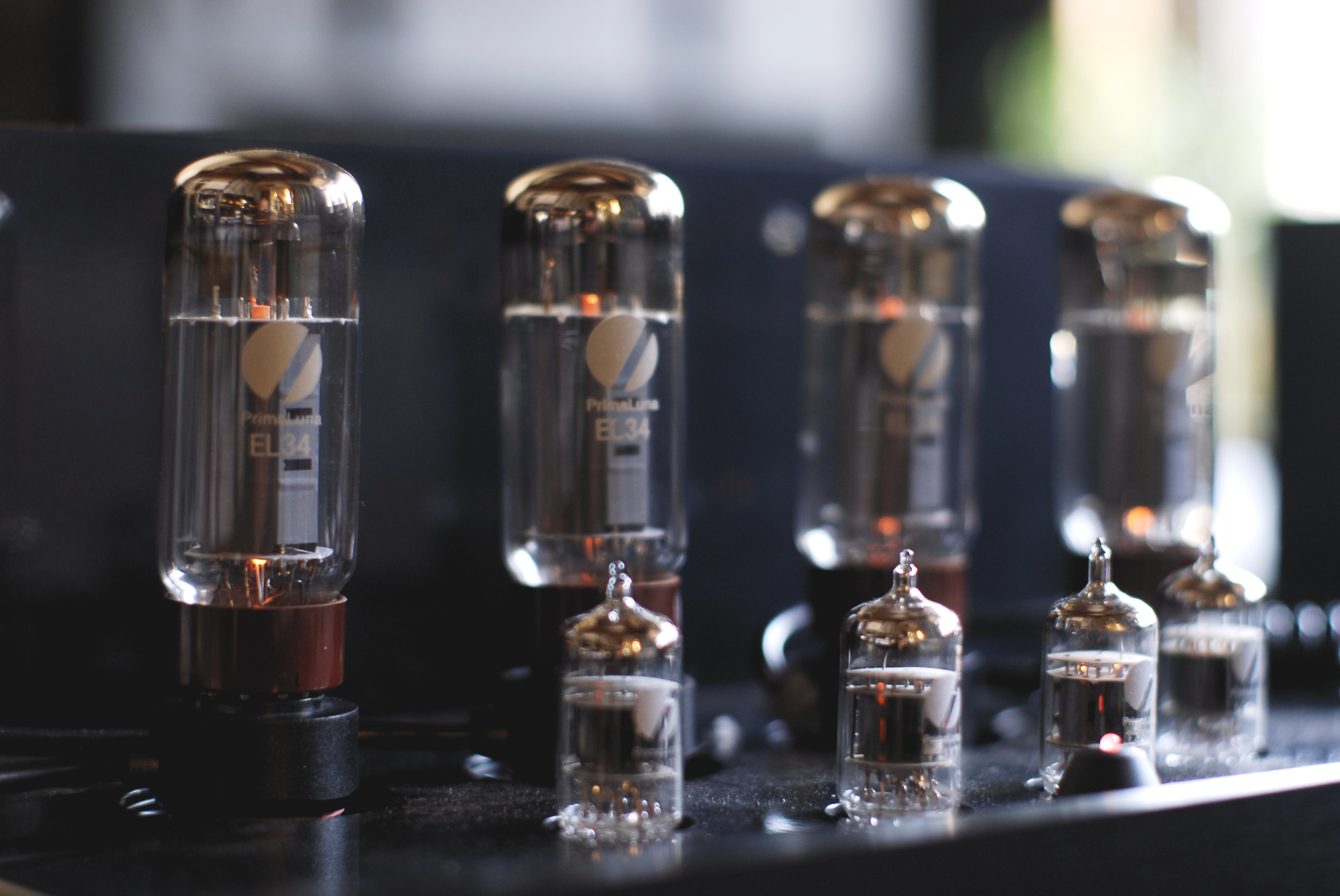 真空管の仕組みとメーカー、人気機種について徹底解説！ | ニーゴ