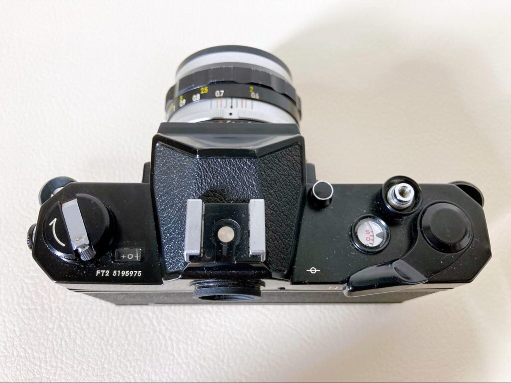 Nikomat FT2の使い方。Nikonの中級フィルム一眼レフカメラ使用レポート