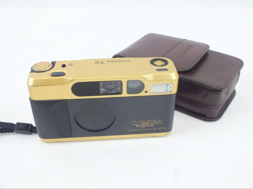 高級コンパクトカメラって何が違うの？CONTAX T2の使用感とは | ニーゴ