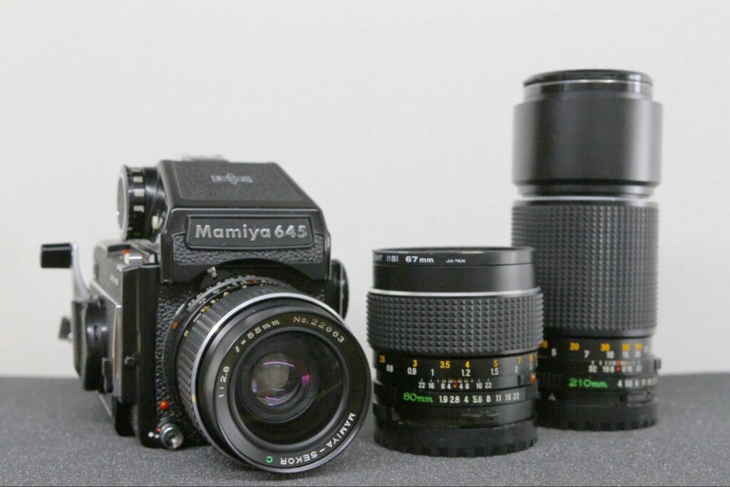 まだまだ人気の中判カメラ！MAMIYA M645 1000Sを使ってみた話 | ニーゴ