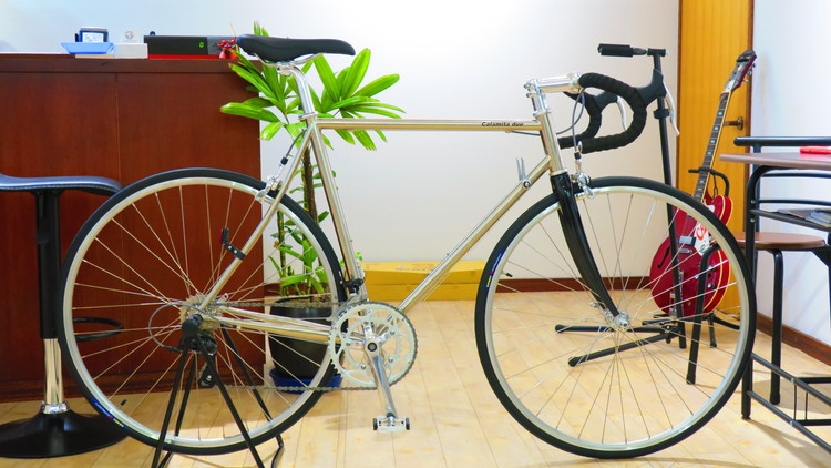 シンプルイズベスト！Calamita（カラミータ）Due（デュエ） – THE RED