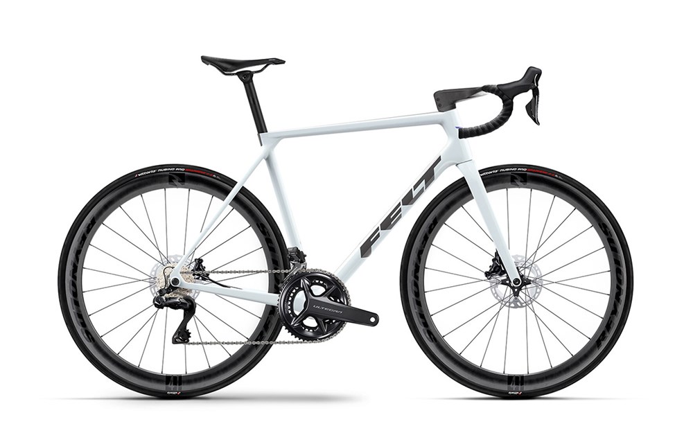 FELT (フェルト) FR 4.0 Advanced Ultegra Di2 2025年モデル 超軽量
