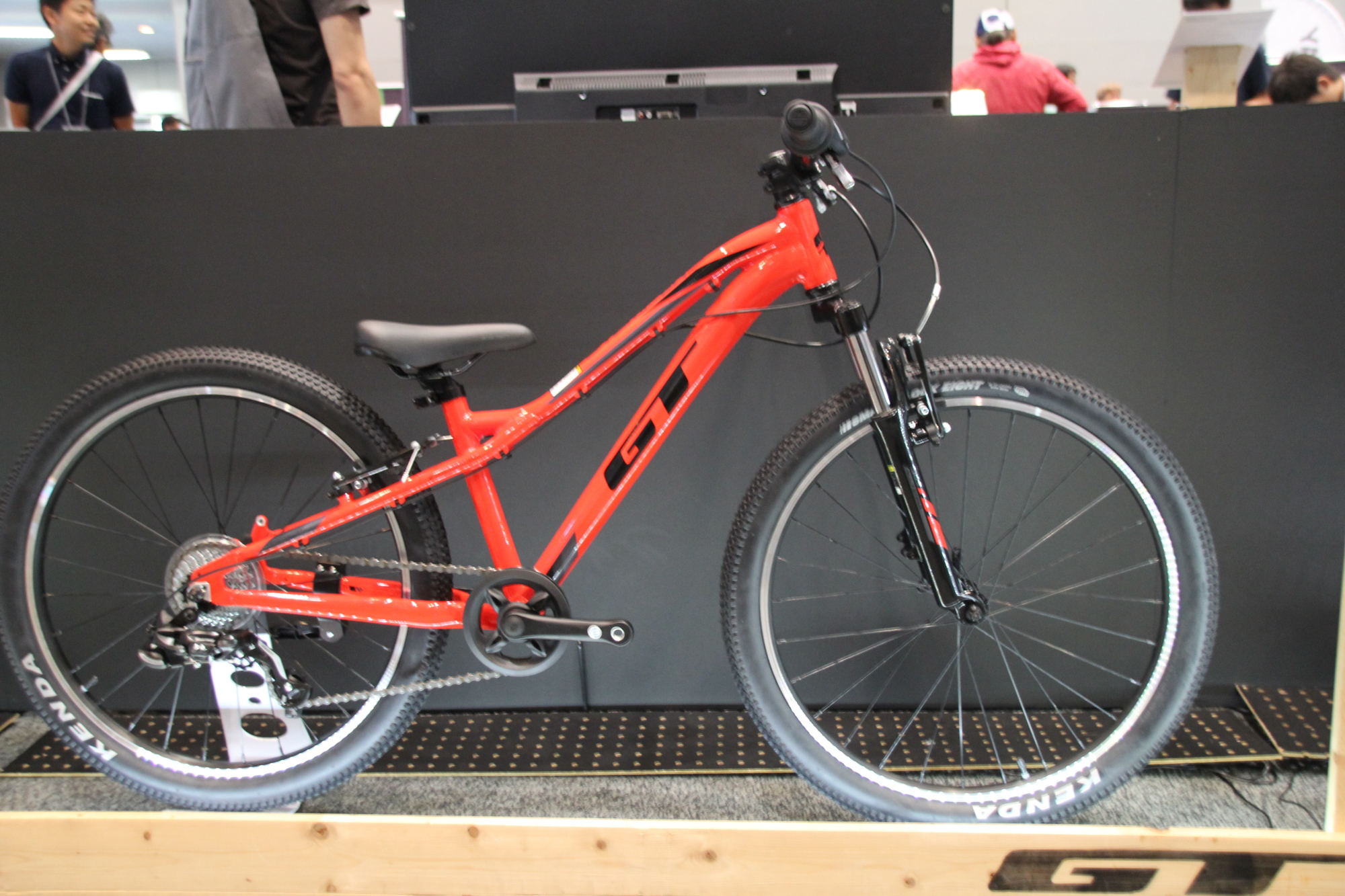 GT STOMPER PRIME 24 (ストンパー プライム 24) 2020年モデル 自転車