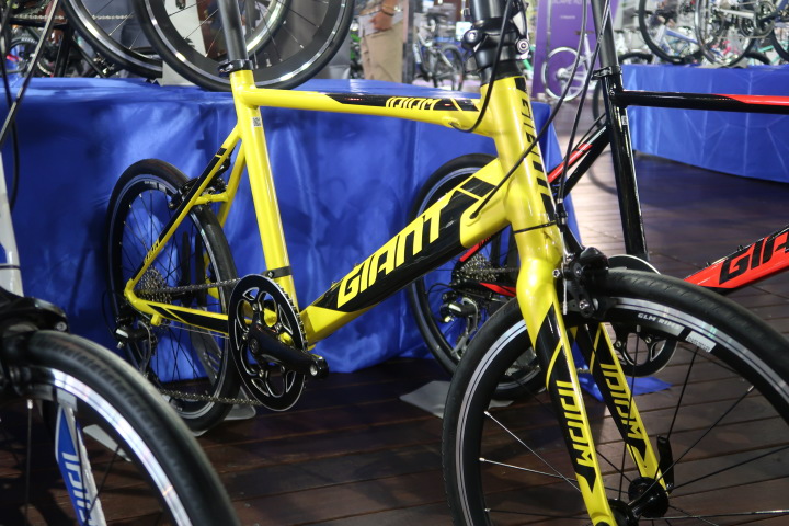 ジャイアント(GIANT) idiom2(イディオム2) 2019年モデル 当店販売価格