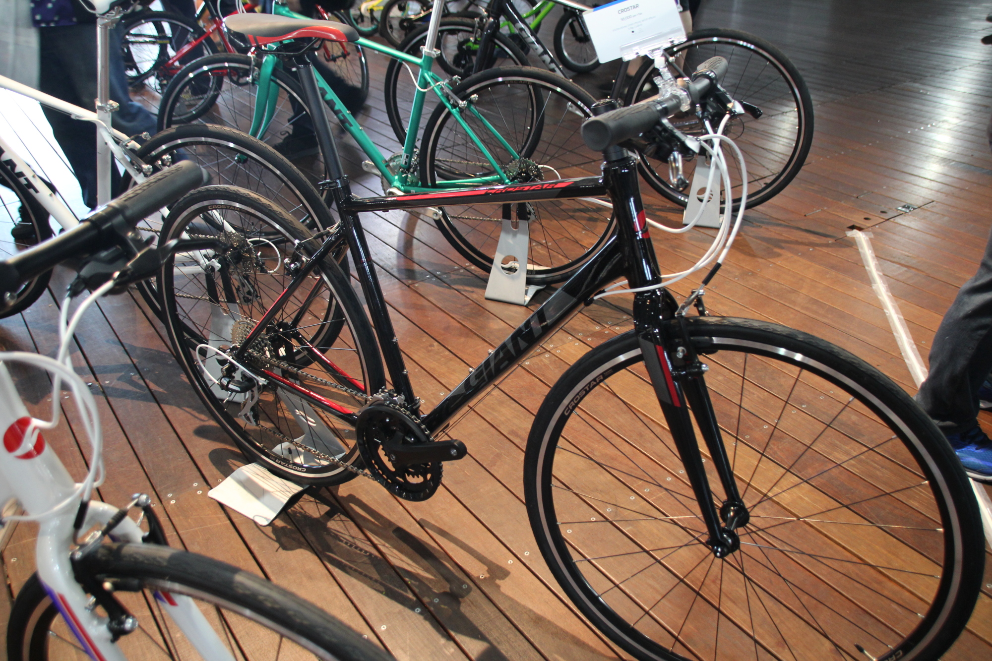 ジャイアント(GIANT) CROSTAR(クロスター) 2020年モデル 当店販売価格