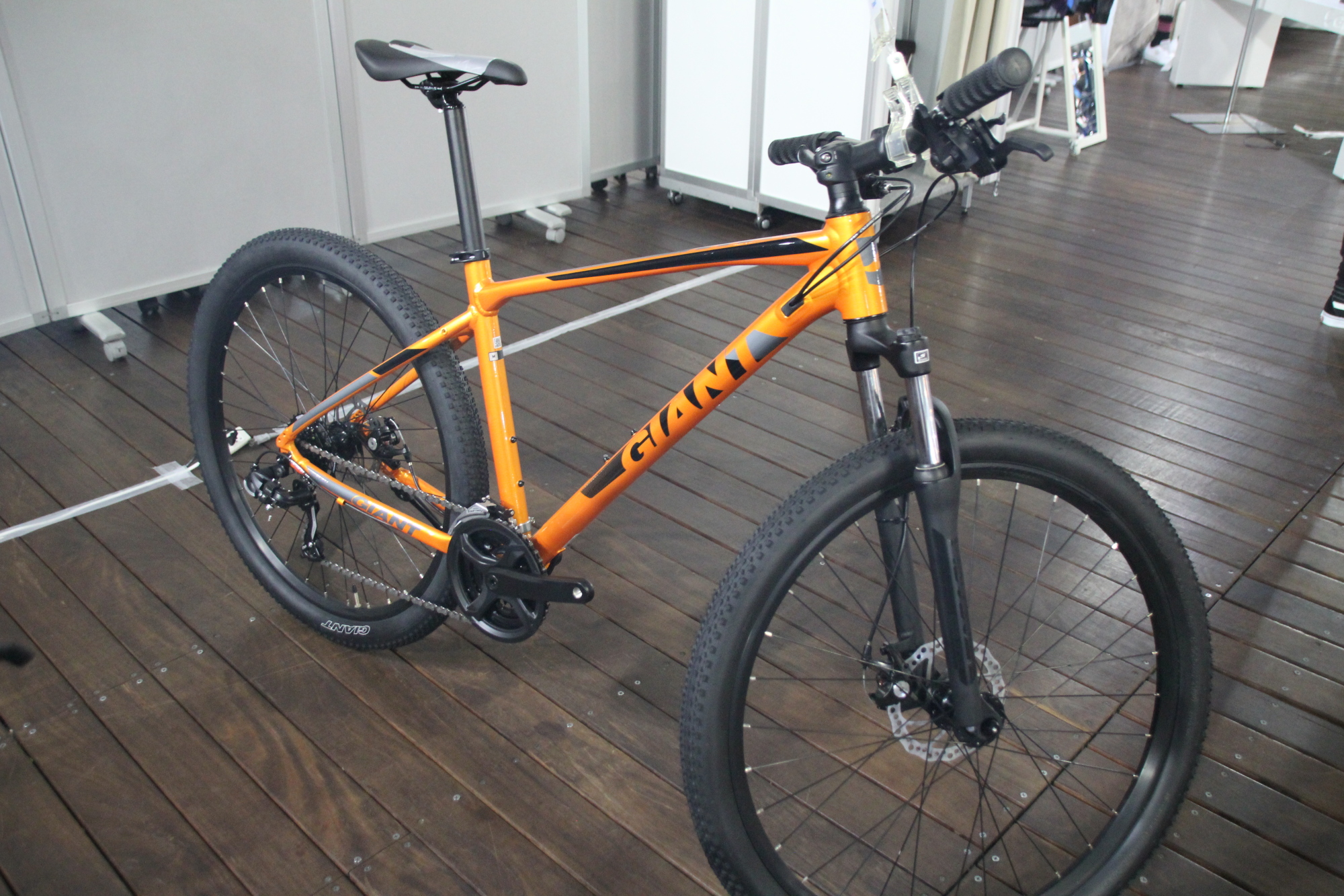 ジャイアント(GIANT) ATX(エーティーエックス) 2020年モデル 当店販売