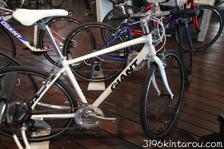 ジャイアント(GIANT) ESCAPE R3(エスケープ アール3) 2020年モデル