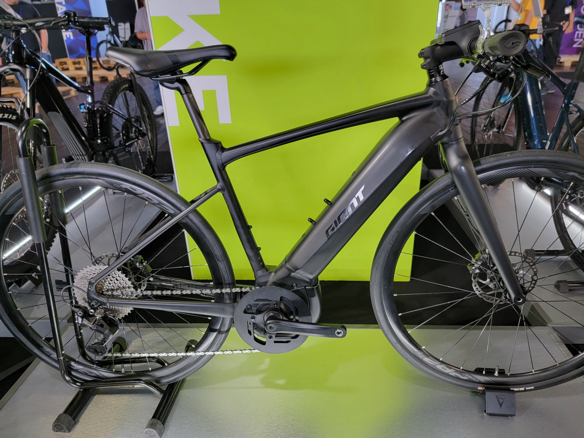 GIANT(ジャイアント) FASTROAD E+(ファストロード イープラス) 2024年