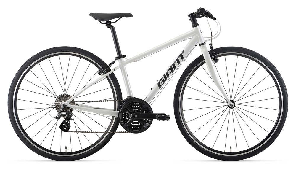 GIANT(ジャイアント) ESCAPE R3(エスケープ アール3) 2025年モデル