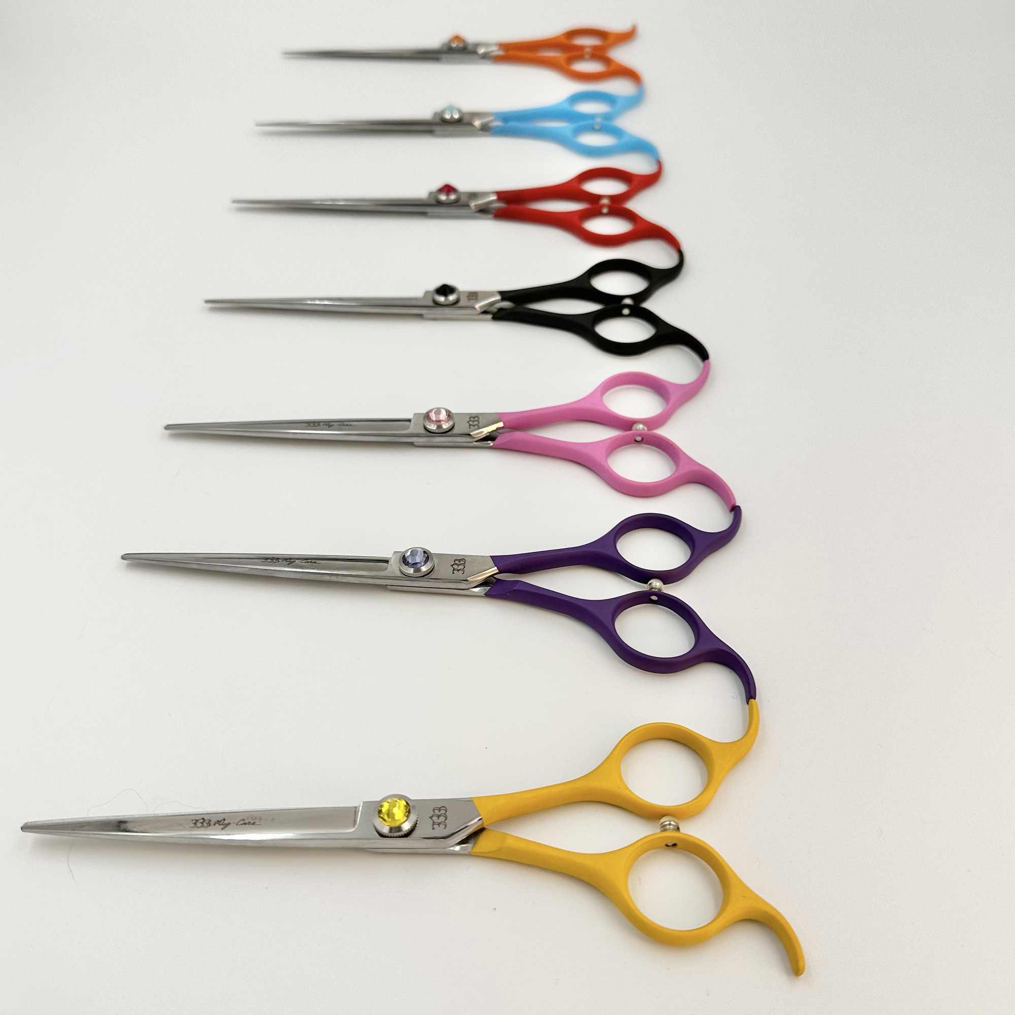 スパスパ切れる！ストレートのカラフルコーティングシザー | 333 Dog