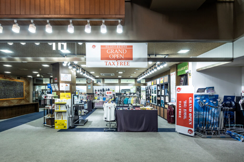 施設案内 - 天山カントリークラブ ｜佐賀県多久市のゴルフ場