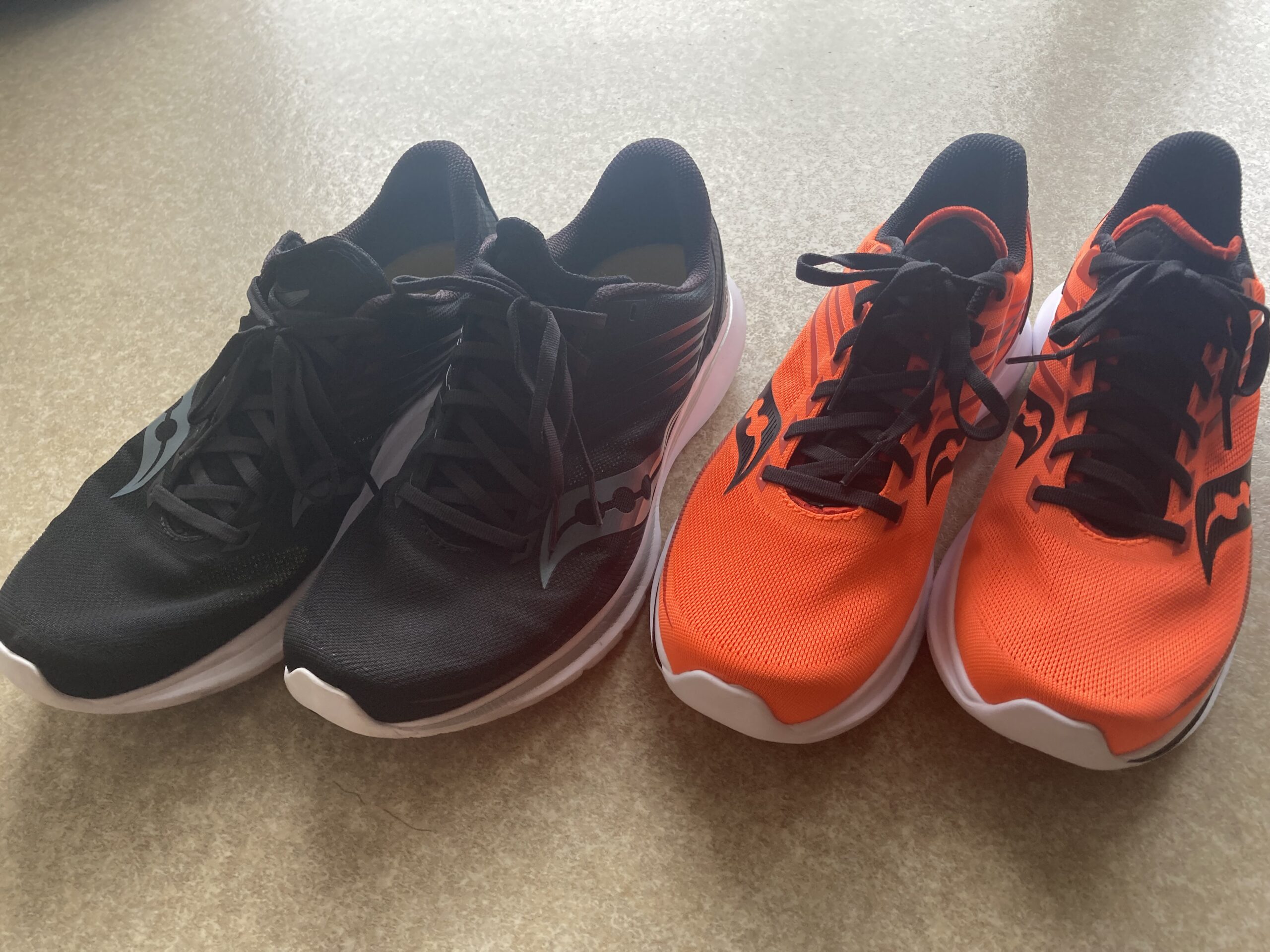 最高の万能シューズ】サッカニー キンバラ12をレビュー | TamuLabo