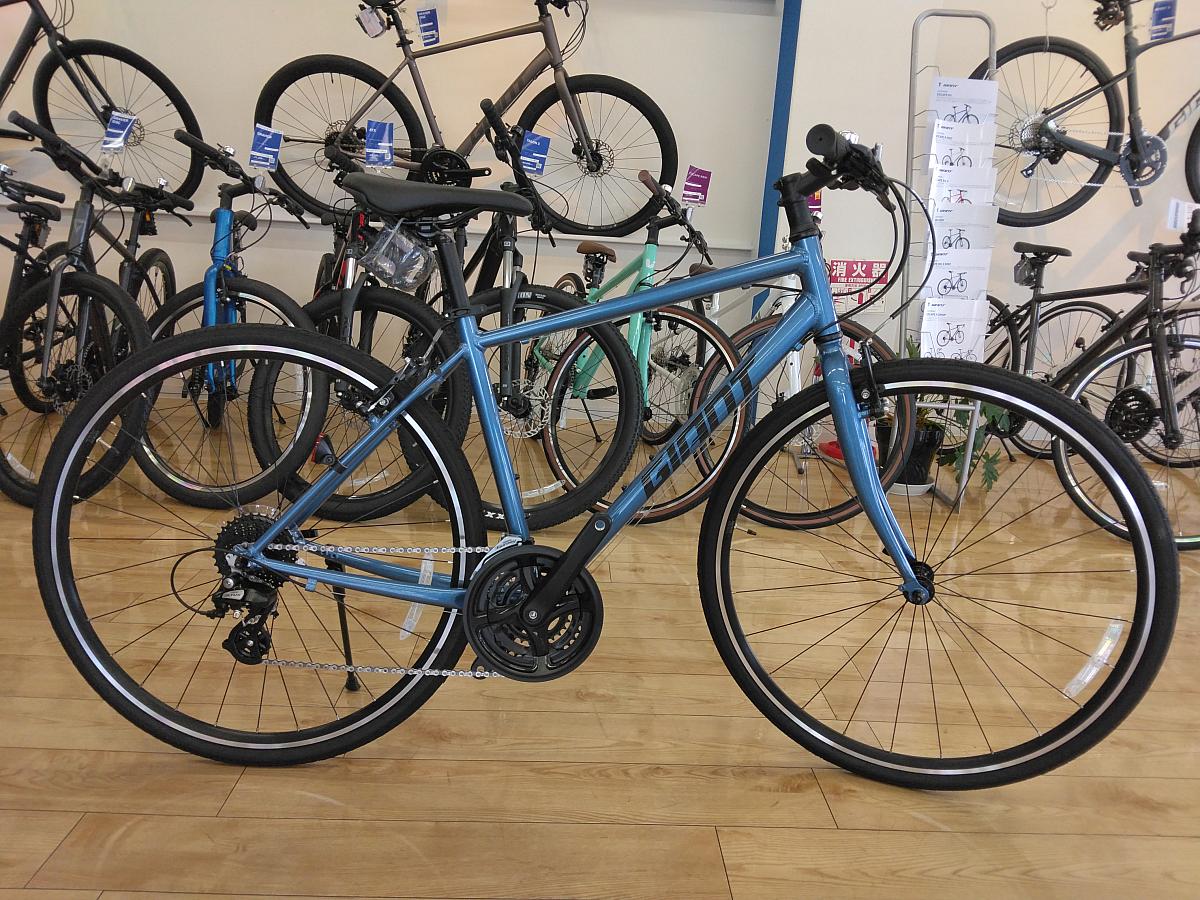 ESCAPE R3 2026年モデル｜自転車のタニサダ