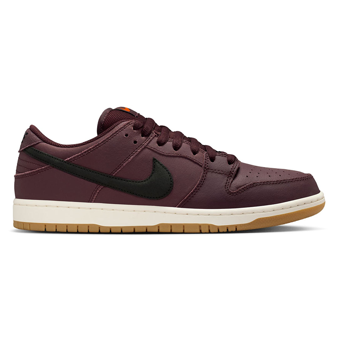 NIKE SB（ナイキ スケートボーディング）| NIKE SB DUNK LOW PRO ISO