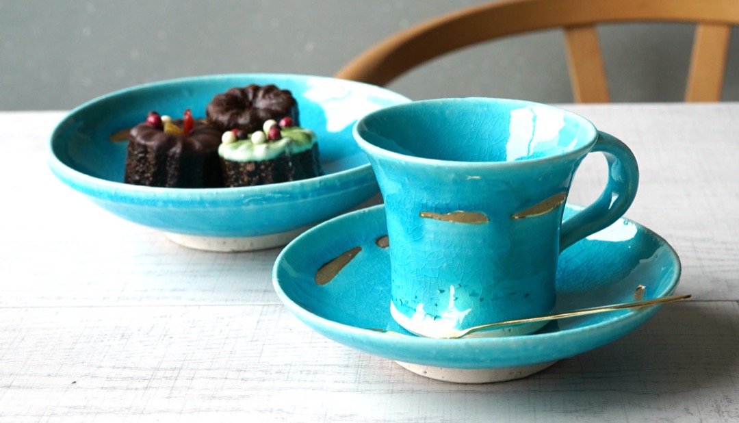 トルコブルー（ターコイズブルー）のうつわ 京焼・清水焼の小僧窯の