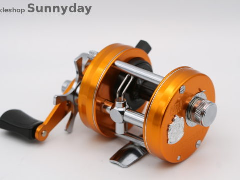 2500C – Tackle Shop Sunnyday