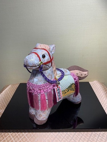 真多呂木目込み人形