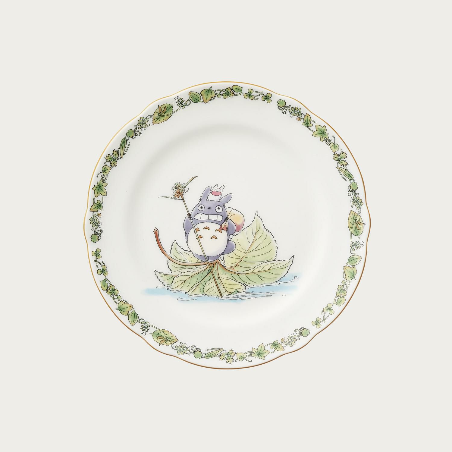 となりのトトロ 27.5cmプレート(イノコズチ) | ノリタケ食器公式