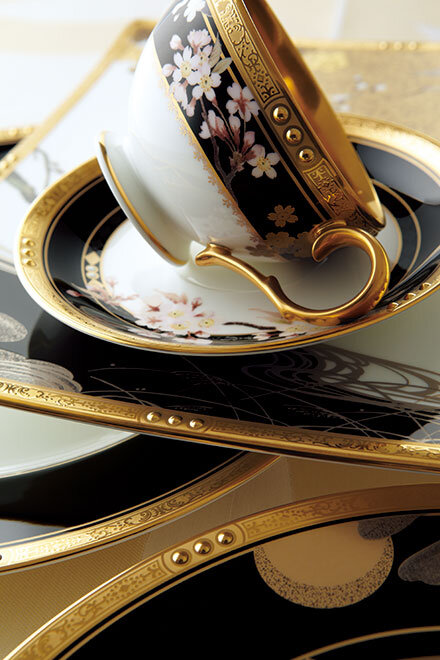 四季彩舞曲 ティーポット | ノリタケ食器公式オンラインショップ