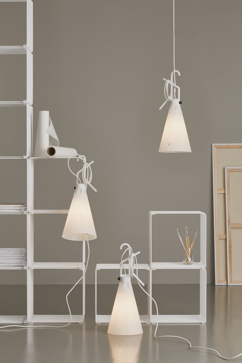 グルチッチデザインの名作照明「MAY DAY」に限定色ホワイトが登場