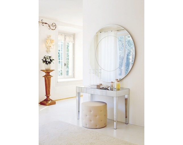 BEAUTY DRESSING TABLE(ビューティー ドレッシング テーブル)[タブルーム]