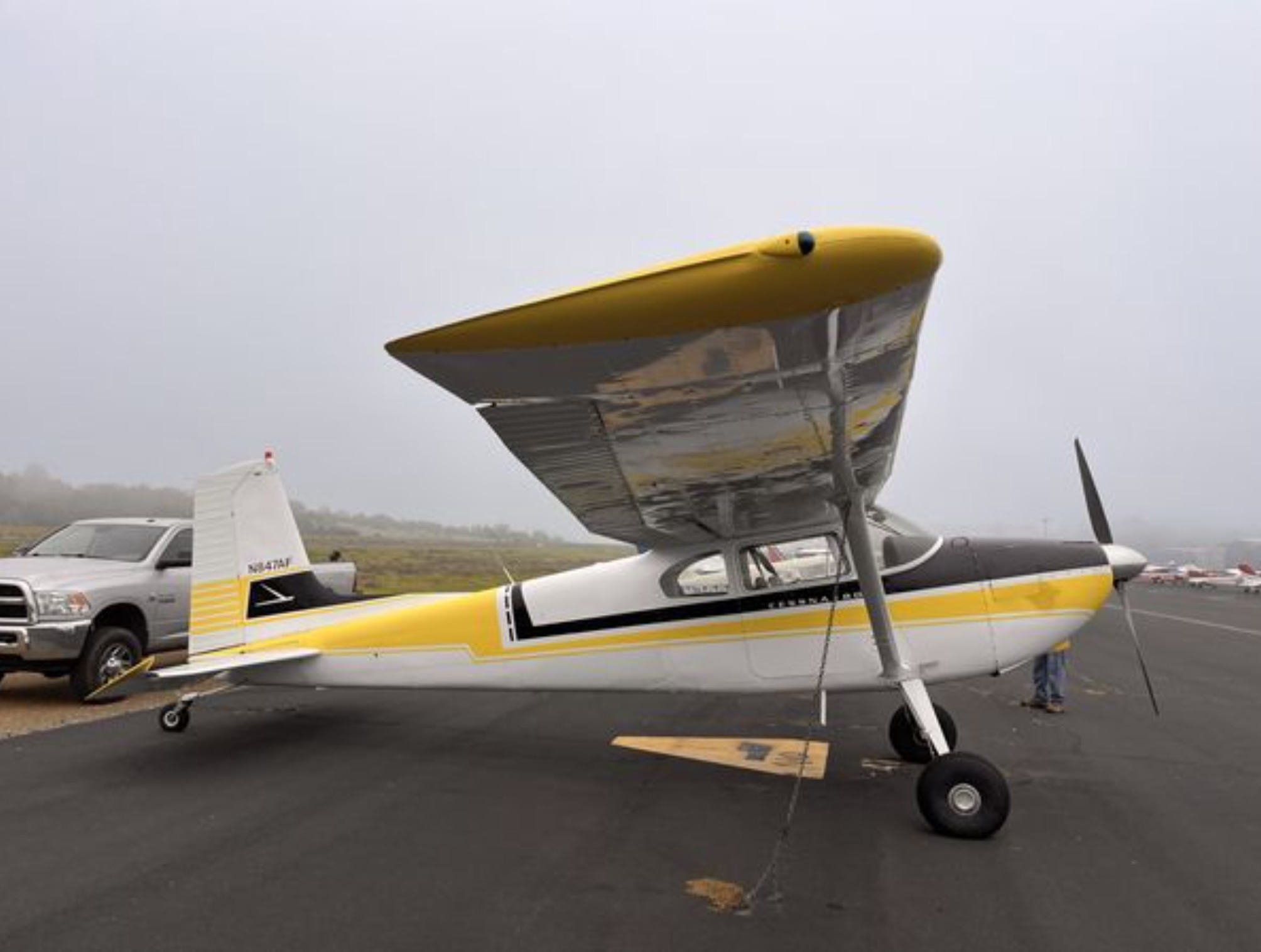 1957 Cessna 180 Skywagon – Taildraggers.com