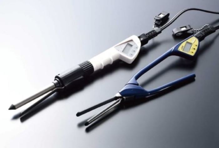 美品　LENZ【Ｒ-10】元巻きレンツルートアイロン 理容師/美容師が愛用する「レンツデジタルアイロン」購入ならEC通販