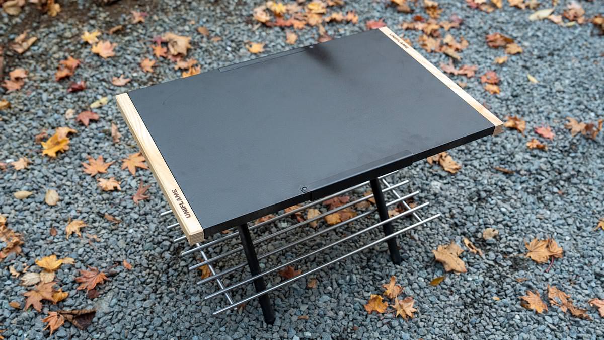 ユニフレームの焚き火テーブルをマットブラックに塗装してみた