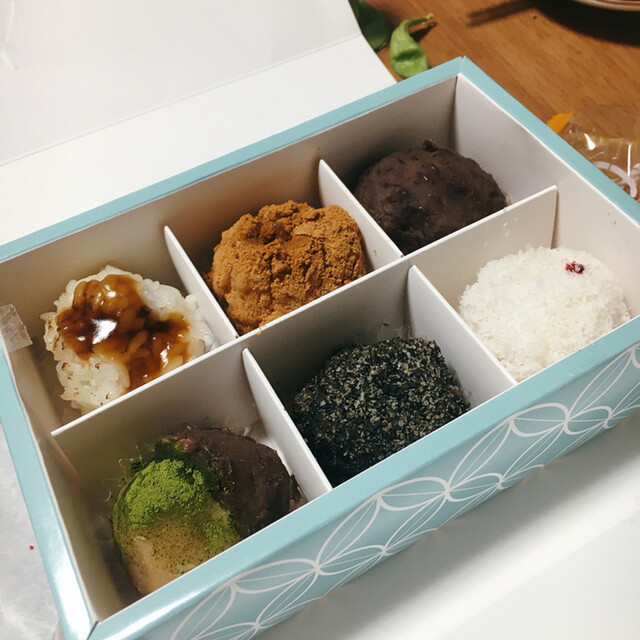 おはぎ6個入りがおすすめ！』by こめぱん62 : OHAGI3 草叢店