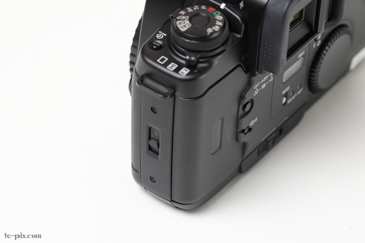 キヤノンのフィルム一眼「EOS55」を4,000円で購入！ | てぴっくす