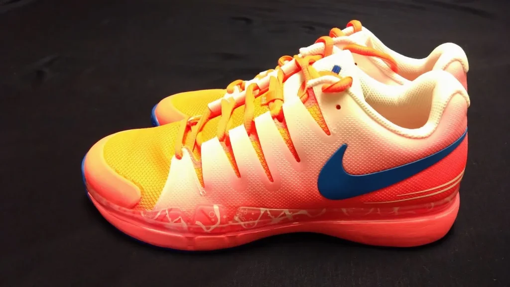 テニスシューズ】名作『エアズームヴェイパー9.5ツアー』が復刻／NIKE