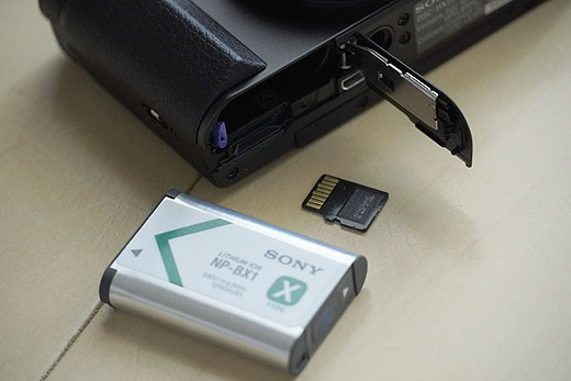 レビュー】野鳥観察にオススメ！ サイバーショット『DSC-HX99』開梱