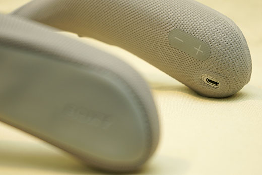 レビュー】ウェアラブルネックスピーカー「SRS-WS1」専用カバー『CKS