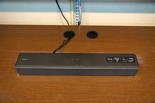 レビュー】サブウーファー内蔵サウンドバー『HT-S200F』店頭展示