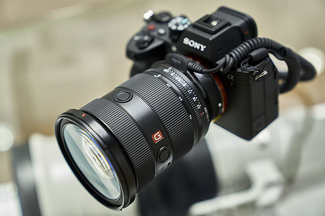 レビュー】軽い！寄れる！超高画質！『SEL2470GM2』ショールーム実機