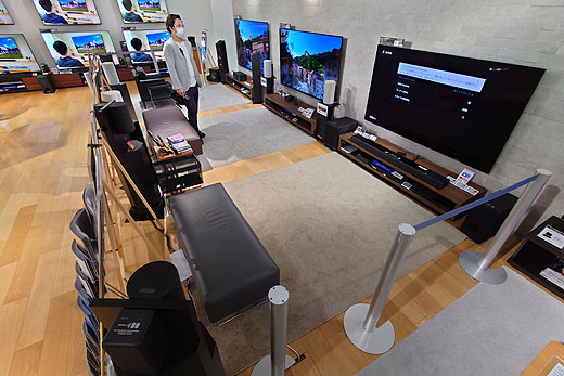 レビュー】完全ワイヤレスで使えるリアスピーカー『SA-RS5