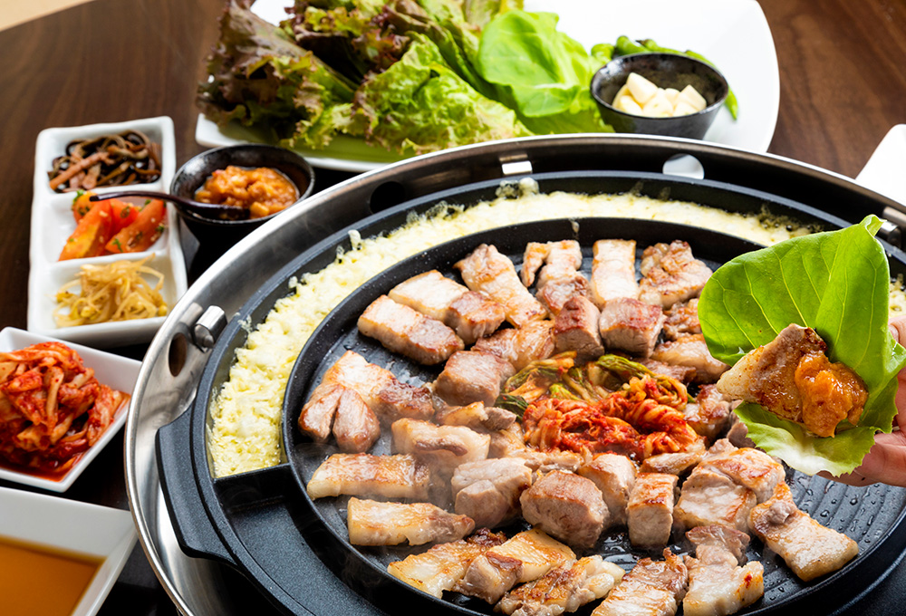 3,500円コース （メイン料理…サムモクサル（サムギョプサル）、チーズ