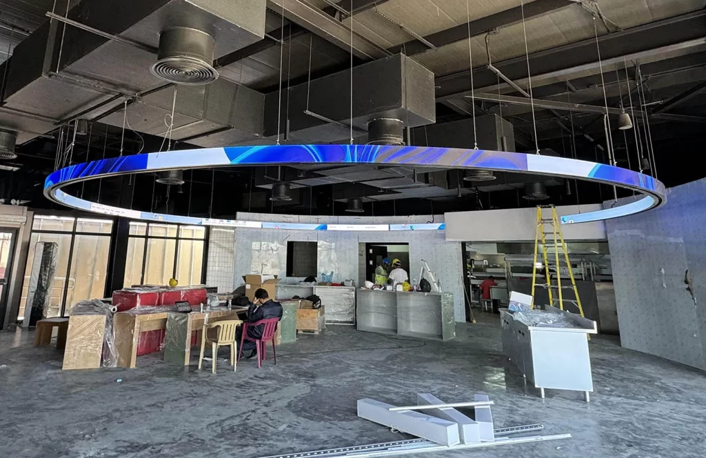 両面超長尺 LED ディスプレイ - Tepixel