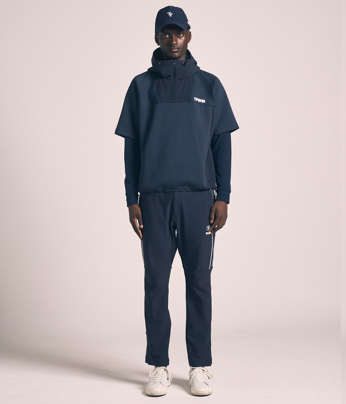 CARDBOARD MATERIAL SHORT SLEEVE HOODIE | TFW49（ティーエフ