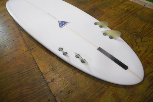 サーフボード ミッドレングス ボンザー | T-stick | 湘南 鵠沼海岸