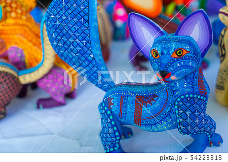 メキシコの伝統工芸品”アレブリヘ”の写真素材 [54223313] - PIXTA