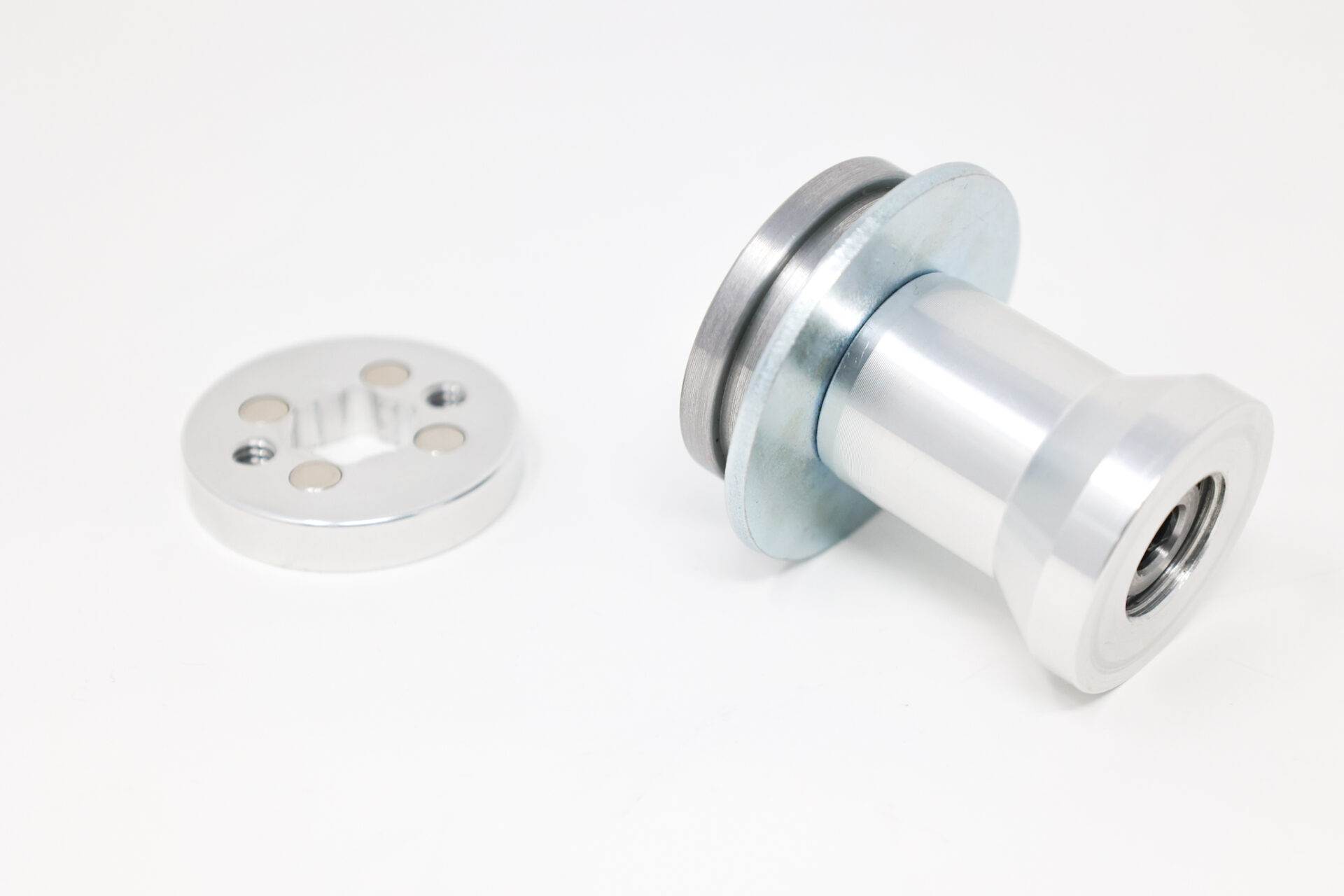 G5/LYNX DRIVESHAFT RETAINER W/ SPEED SENSOR (CHAIN CASE ONLY