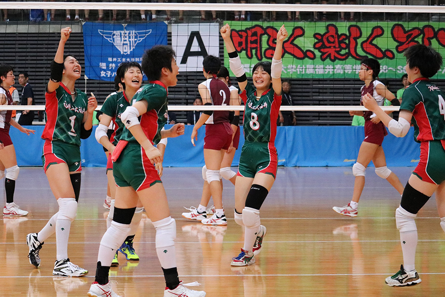 絶対、負けない気持ちで」― 福井工大福井、初4強を呼んだ